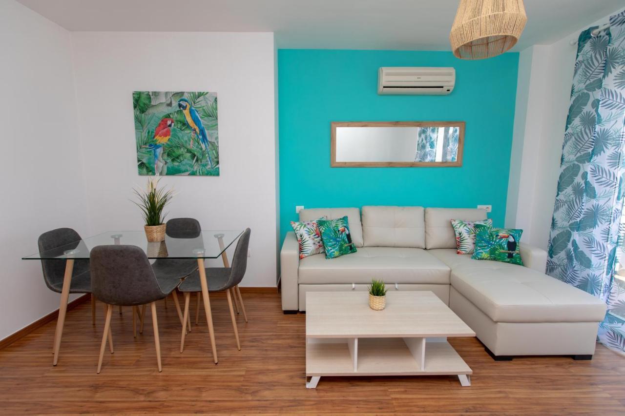 Holidays By The Sea Apartments Málaga Exterior foto