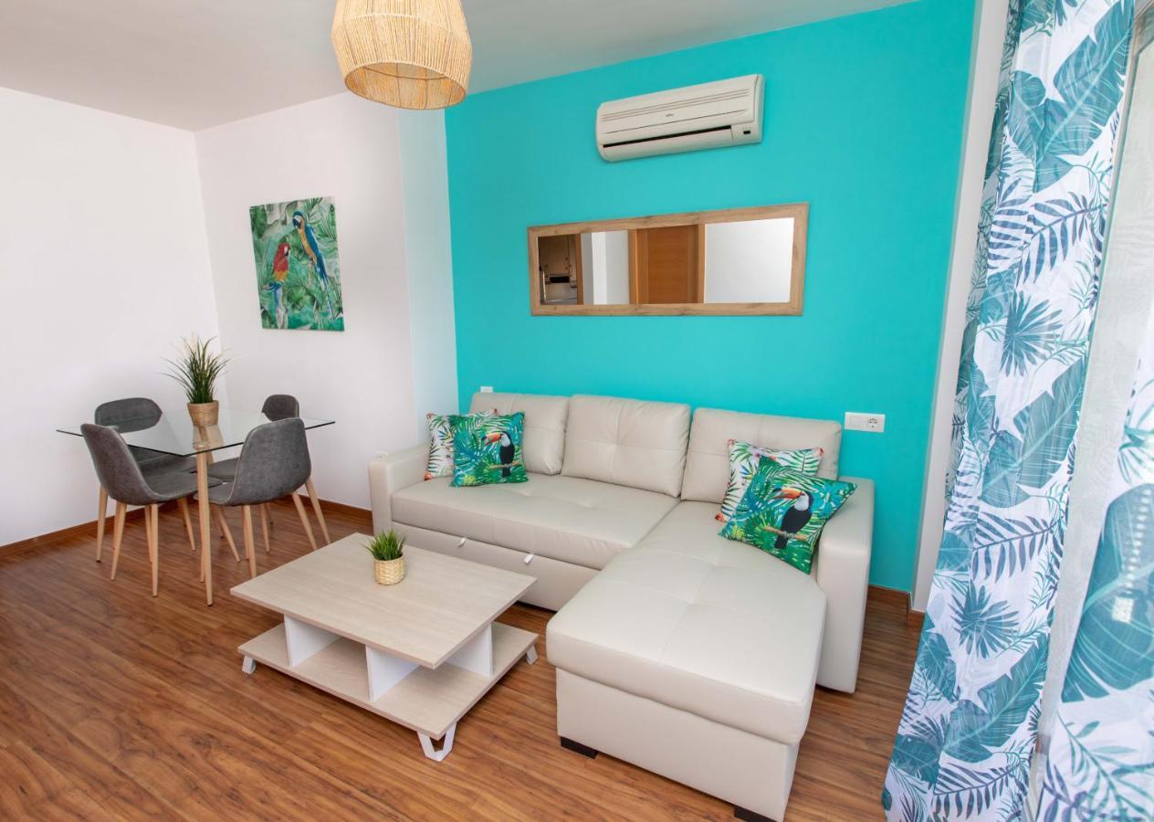Holidays By The Sea Apartments Málaga Exterior foto